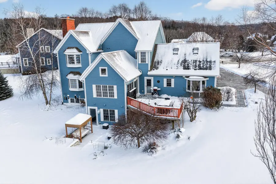 W287N6371 Broadwing Ct, Merton, WI 53029 - #2