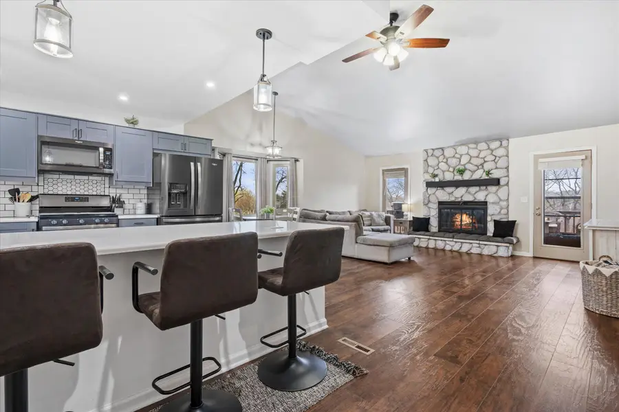 W324S7701 Paul Ln, Mukwonago, WI 53149 - #3