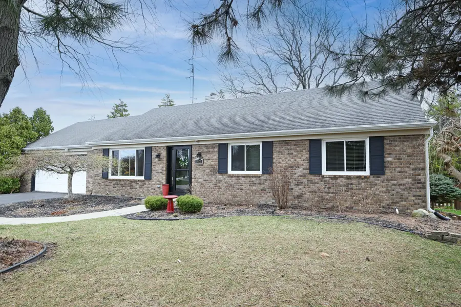 3027 Storybook Dr, Mount Pleasant, WI 53406 - #3