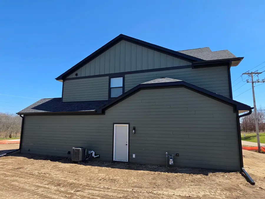 W3528 Park Dr, Como, WI 53147 - #3