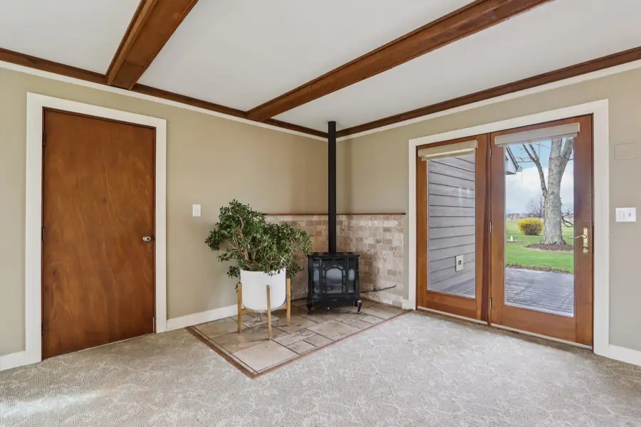 1433 N Golden Lake Rd, Summit, WI 53066 - #3