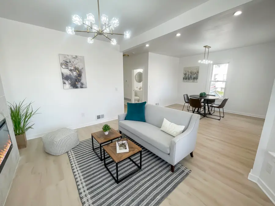 3249 N 14th St, Milwaukee, WI 53206 - #2