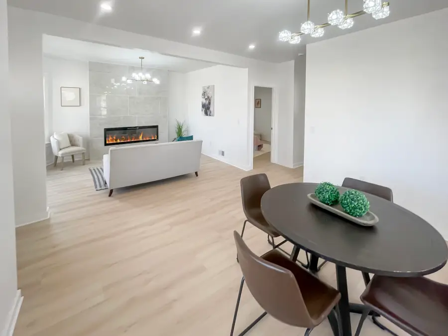 3249 N 14th St, Milwaukee, WI 53206 - #3