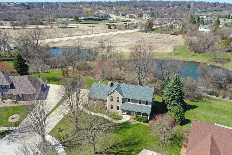 1624 Legend Cir, Waukesha, WI 53189 - #2