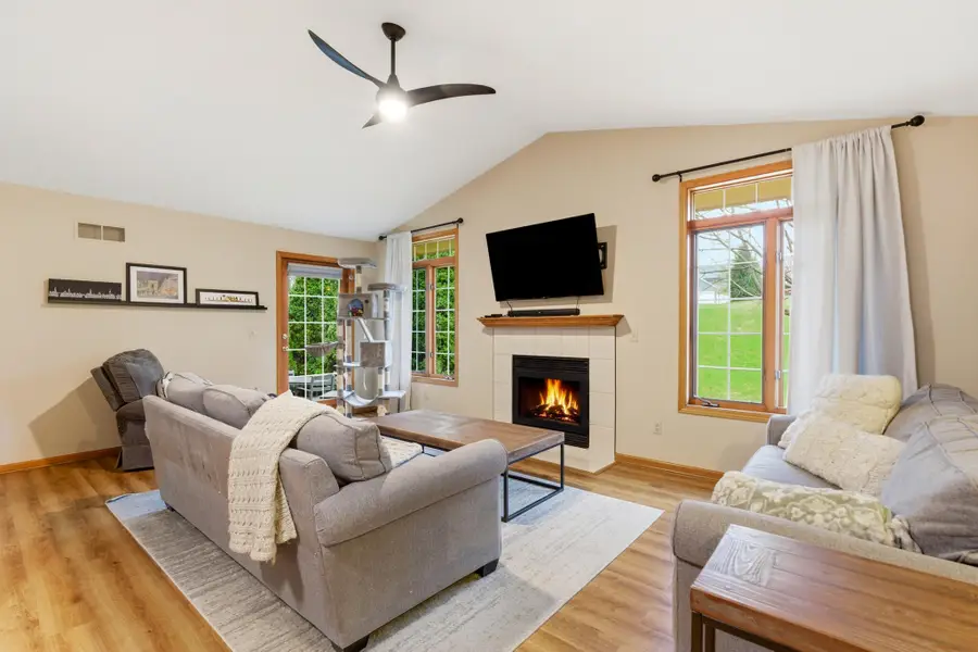 N48W16217 Lone Oak Ln, Menomonee Falls, WI 53051 - #3