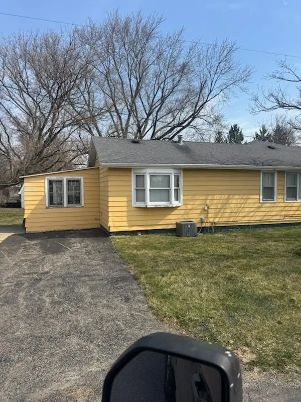 W1416 Locust Rd, Genoa City, WI 53128 - #2