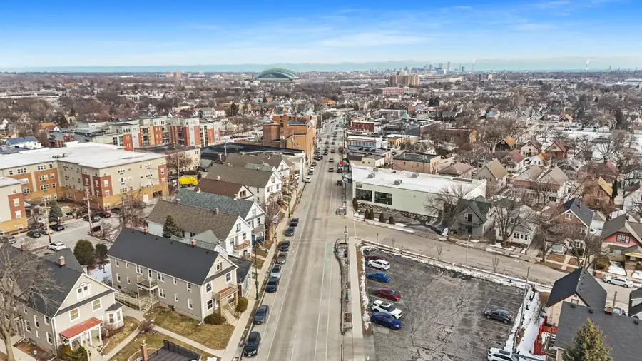 6410 W National Ave, West Allis, WI 53214 - #3