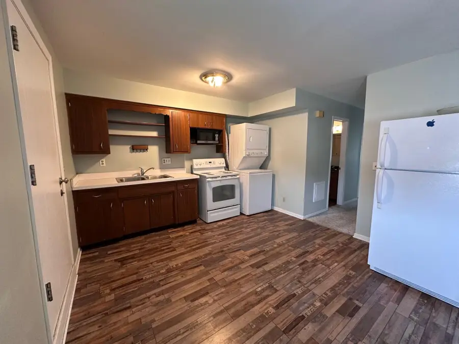 1116 Grove Ave, Racine, WI 53405 - #3