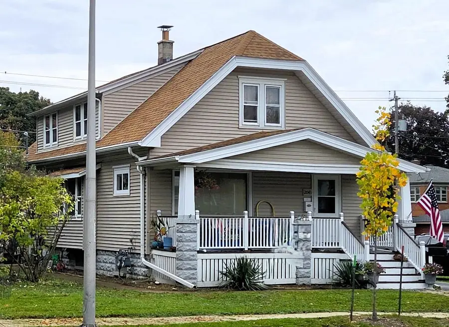 2043 S 81st St, West Allis, WI 53219 - #2