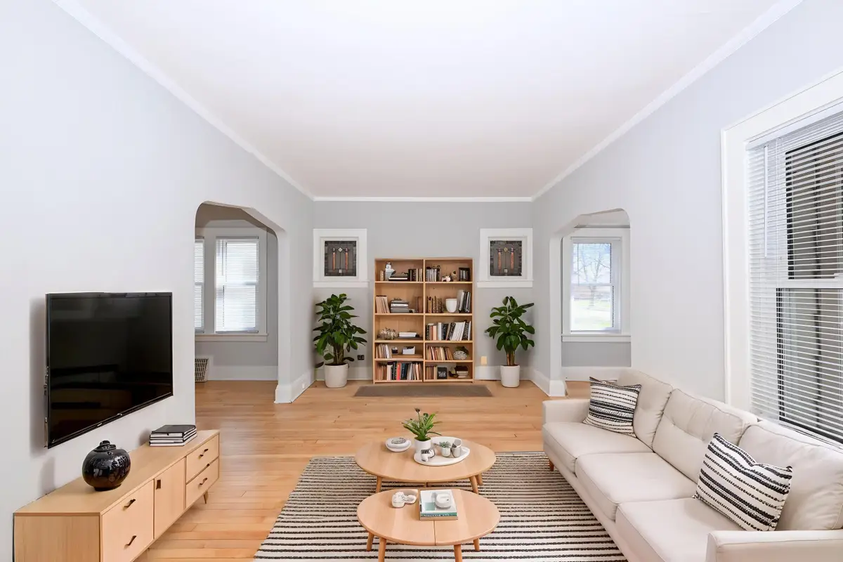 7702 W Lorraine Pl, Milwaukee, WI 53222 - #1