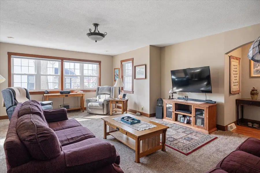 421 E Broadway St, Viroqua, WI 54665 - #3