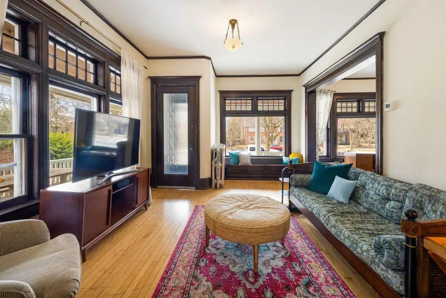 2718 E Kenwood Blvd, Milwaukee, WI 53211 - #3