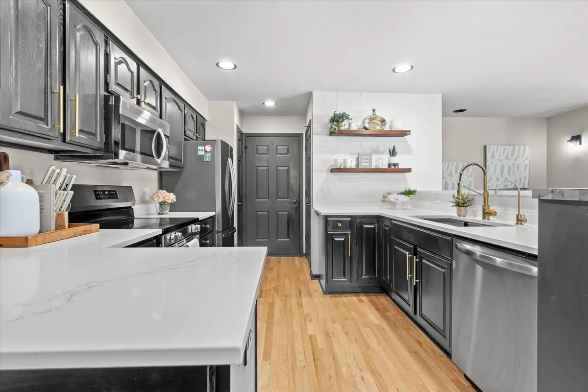 2293 A Circle Ridge, Delafield, WI 53018 - #1