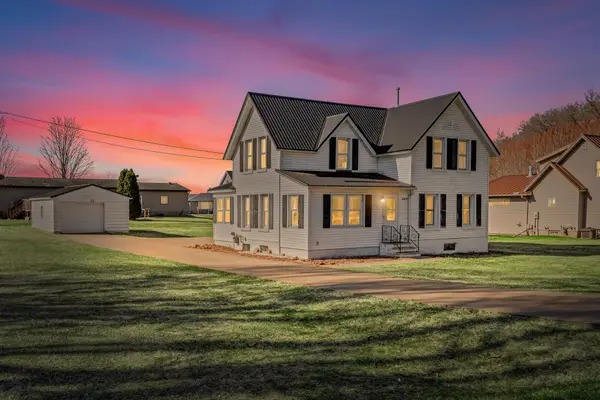 24073 Burrows Rd, Independence, WI 54747