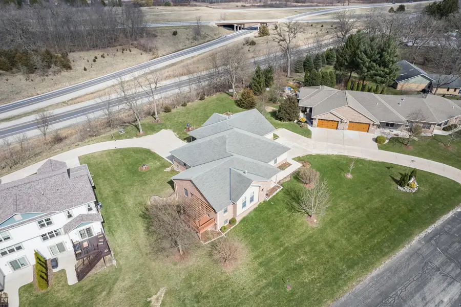 1568 East Gate Dr, Watertown, WI 53094 - #2