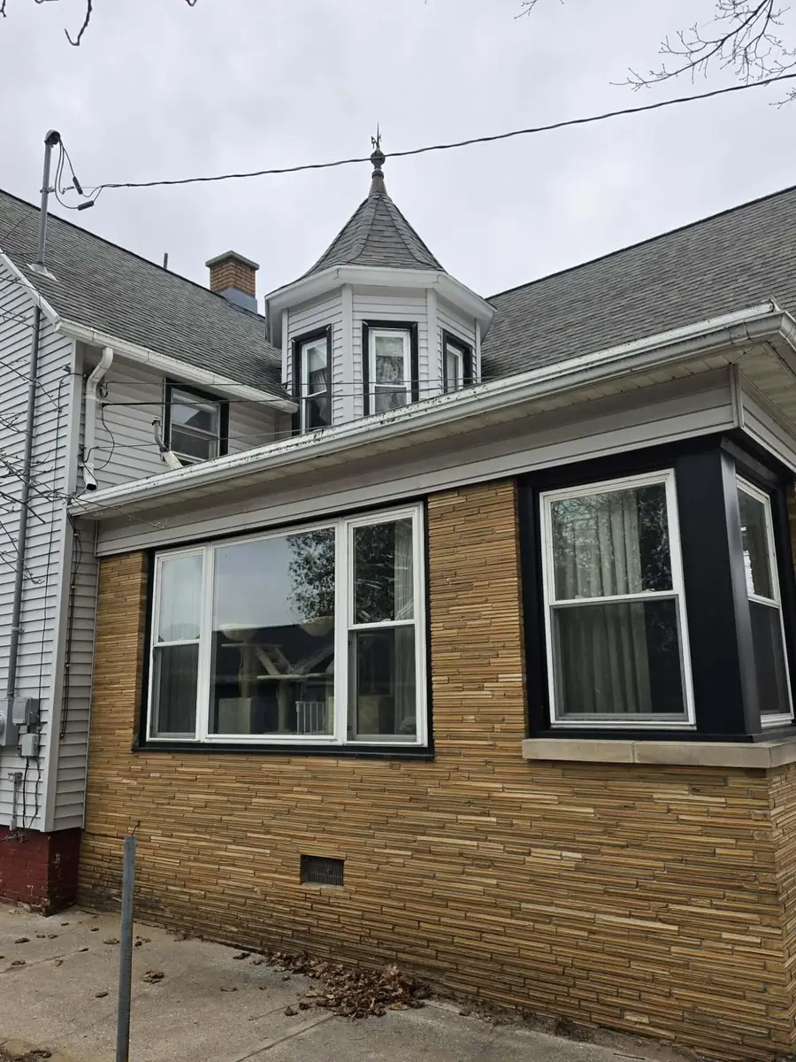 1420 Hawthorne Ave, Two Rivers, WI 54241 - #2