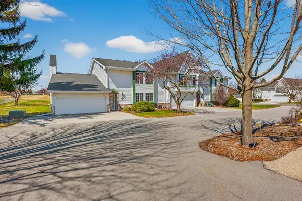 N74W23475 Water Tower Ct, Sussex, WI 53089