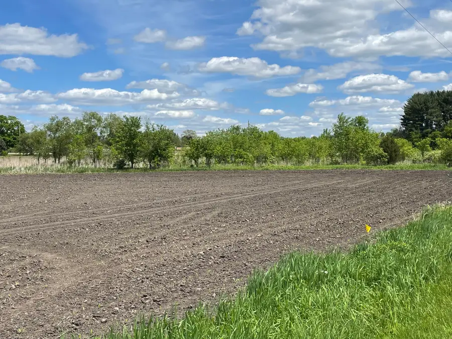 W5330 W Wenzel Ln, Jefferson, WI 53549 - #3