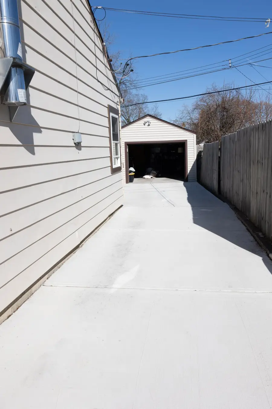 3418 S 63rd St, Milwaukee, WI 53219 - #2