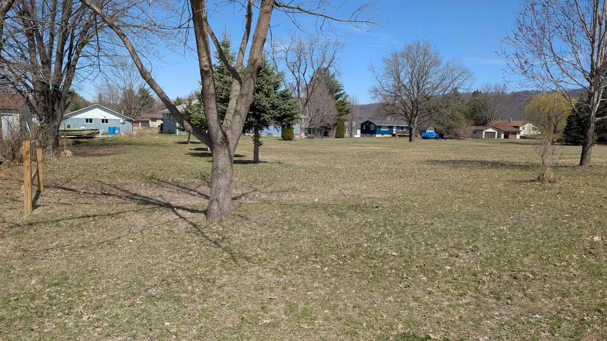 Lot 0 E 4th St, Buffalo City, WI 54622 - #1