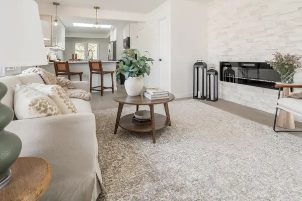 2285 N 166th St, Brookfield, WI 53005