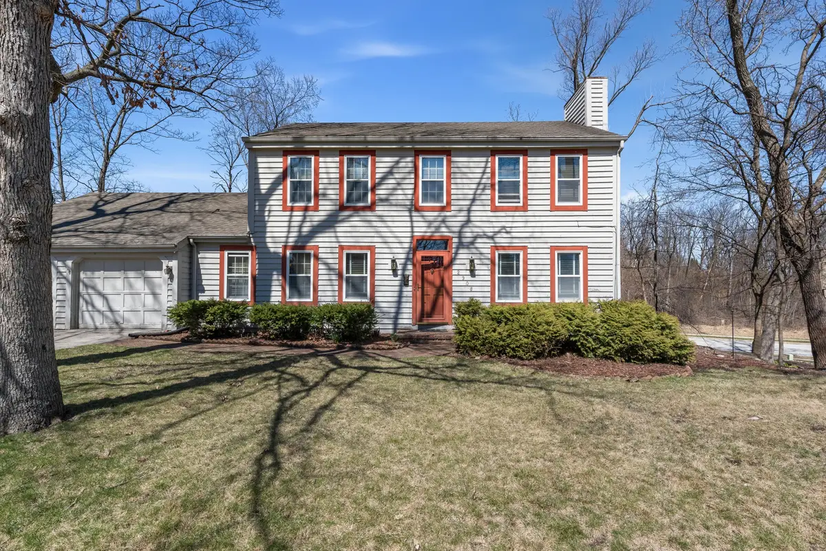 2908 Devonshire Ct, Waukesha, WI 53188 - #1