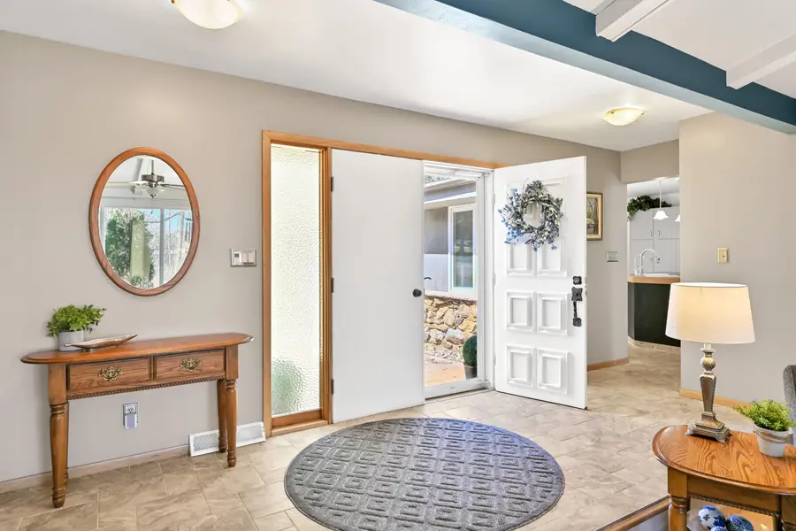 2138 Edgewood Dr, Grafton, WI 53024 - #3