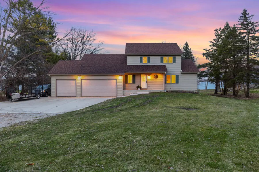 W4436 E Lakeview Rd, Hustisford, WI 53034 - #2