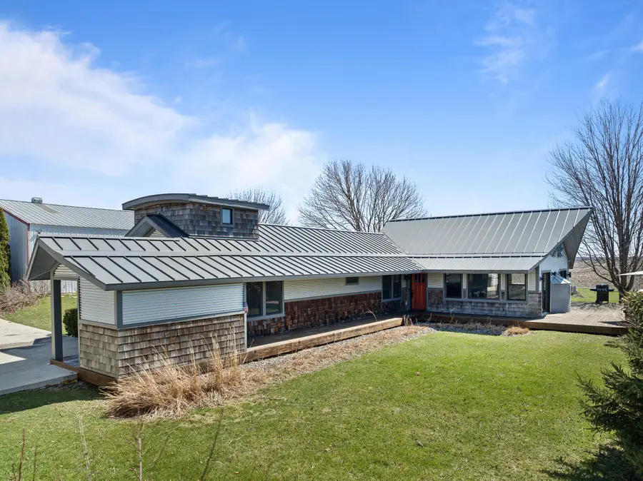 W2823 County Road B, Linn, WI 53147 - #2