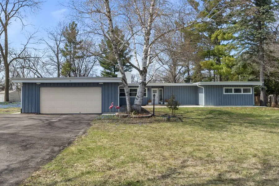 837 N Carter St, Genoa City, WI 53128 - #2