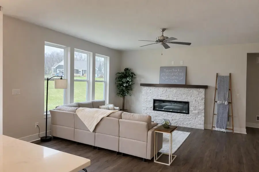 8312 85th Ave, Pleasant Prairie, WI 53158 - #3