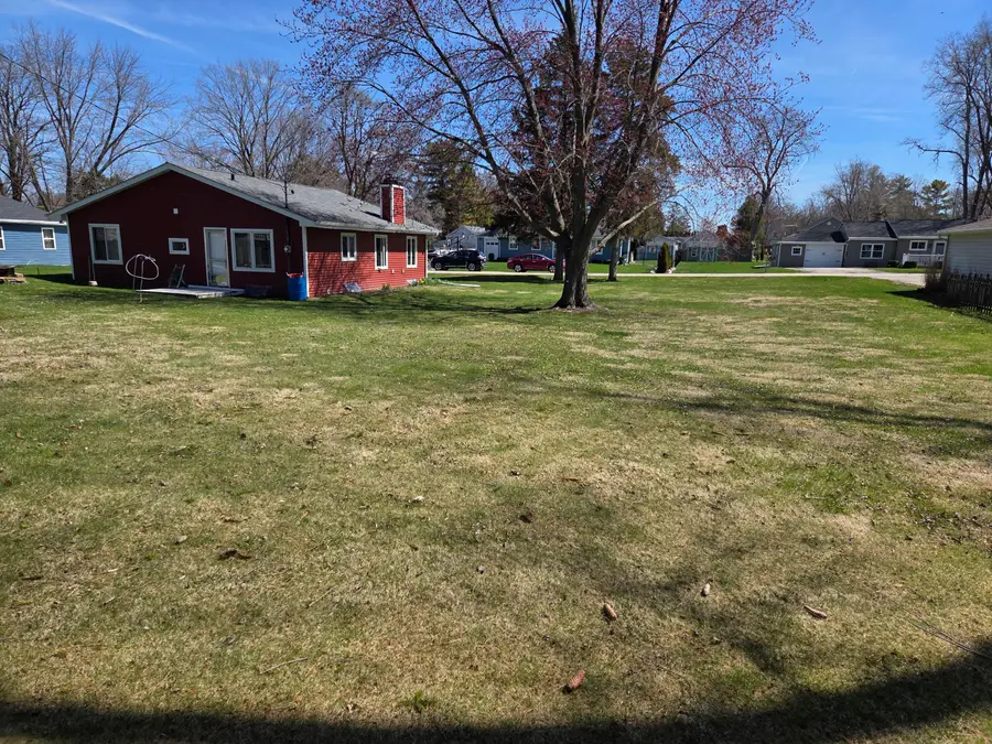 2817 Jones St, Delavan, WI 53115 - #3