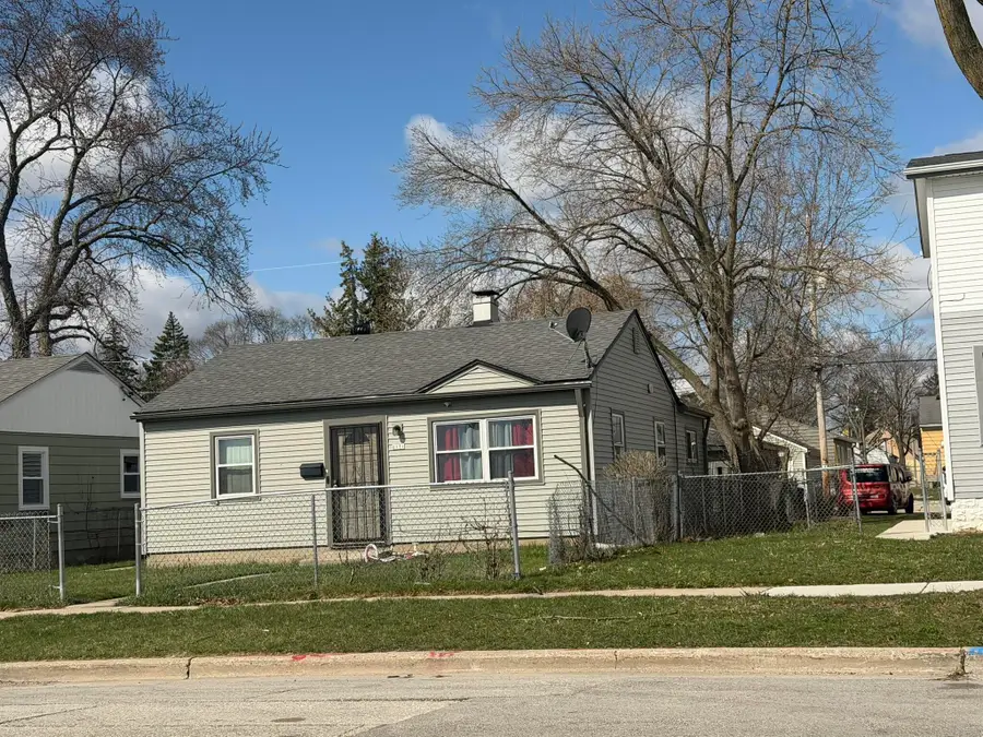 6171 N 35th St, Milwaukee, WI 53209 - #3