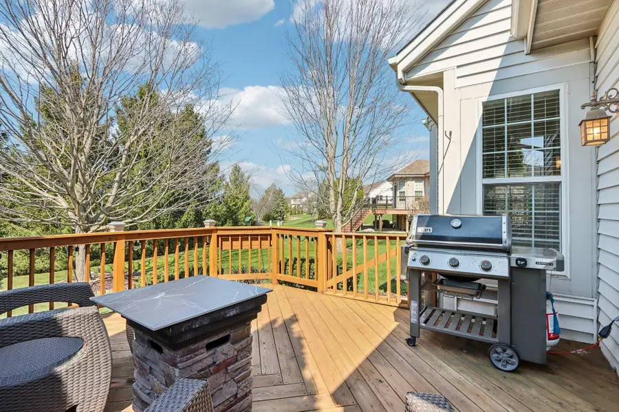 1936 Foxcroft Ln, Waukesha, WI 53189 - #2