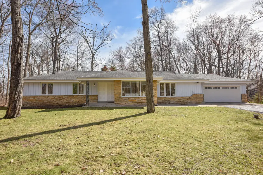 W290N9582 Deer Ln, Merton, WI 53017 - #2