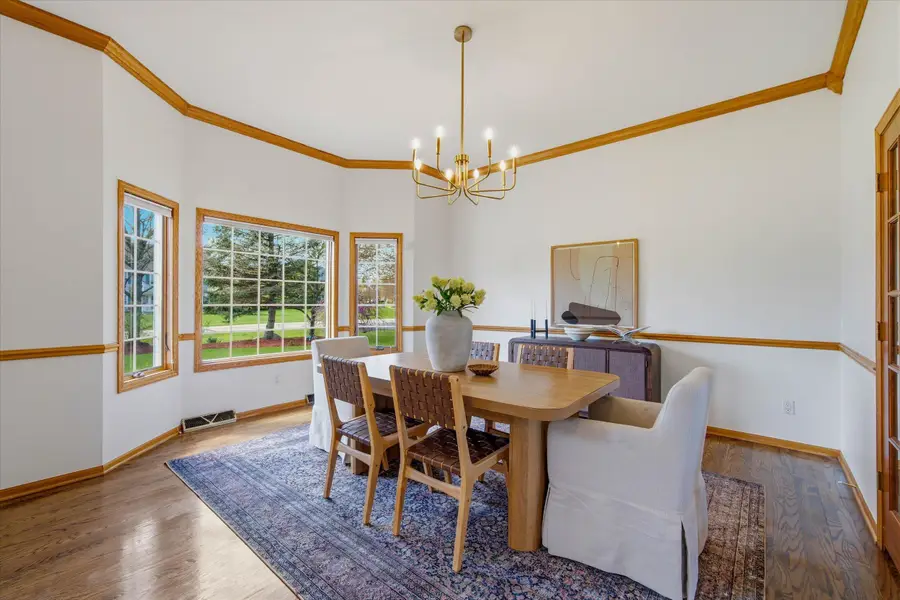 11020 N Brighton Pl, Mequon, WI 53097 - #3