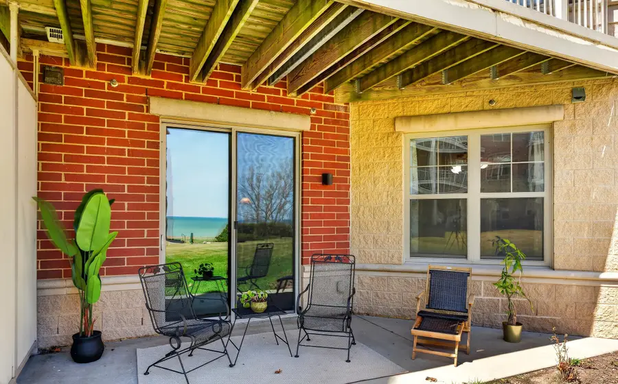 4120 S Lake Dr, Saint Francis, WI 53235 - #3