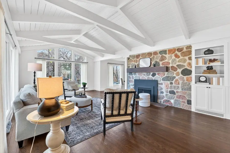 1635 Highland Dr, Elm Grove, WI 53122 - #2