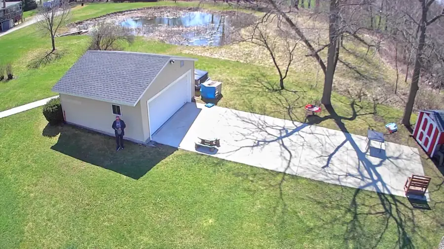 10063 S Chicago Rd, Oak Creek, WI 53154 - #3