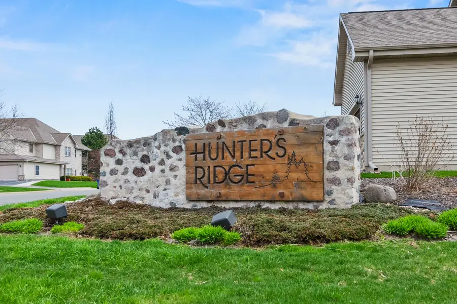 2203 Seminole St, Grafton, WI 53024 - #2