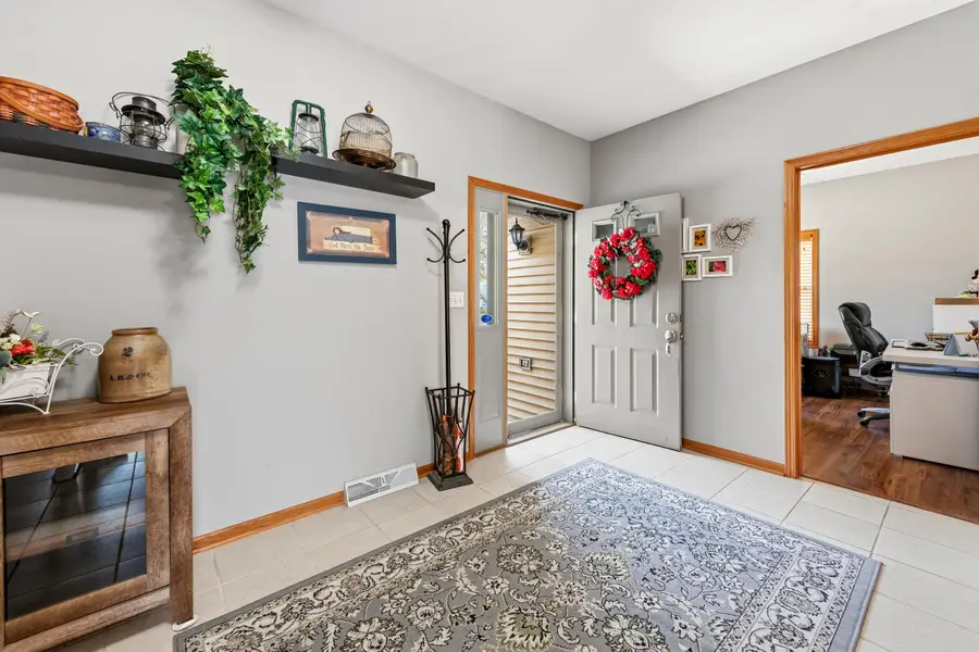 2203 Seminole St, Grafton, WI 53024 - #3