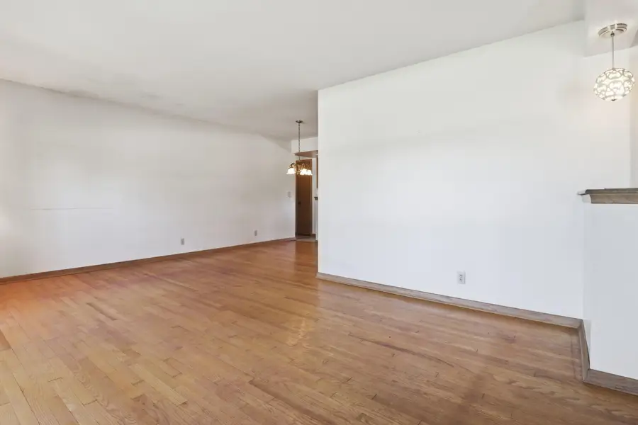 4600 S 121st St, Greenfield, WI 53228 - #3