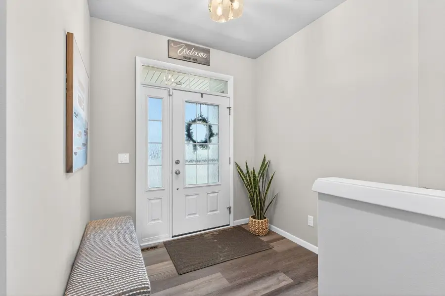 N62W21752 Augusta Pkwy, Menomonee Falls, WI 53051 - #2