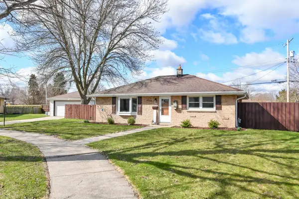 3321 S 70th St, Milwaukee, WI 53219