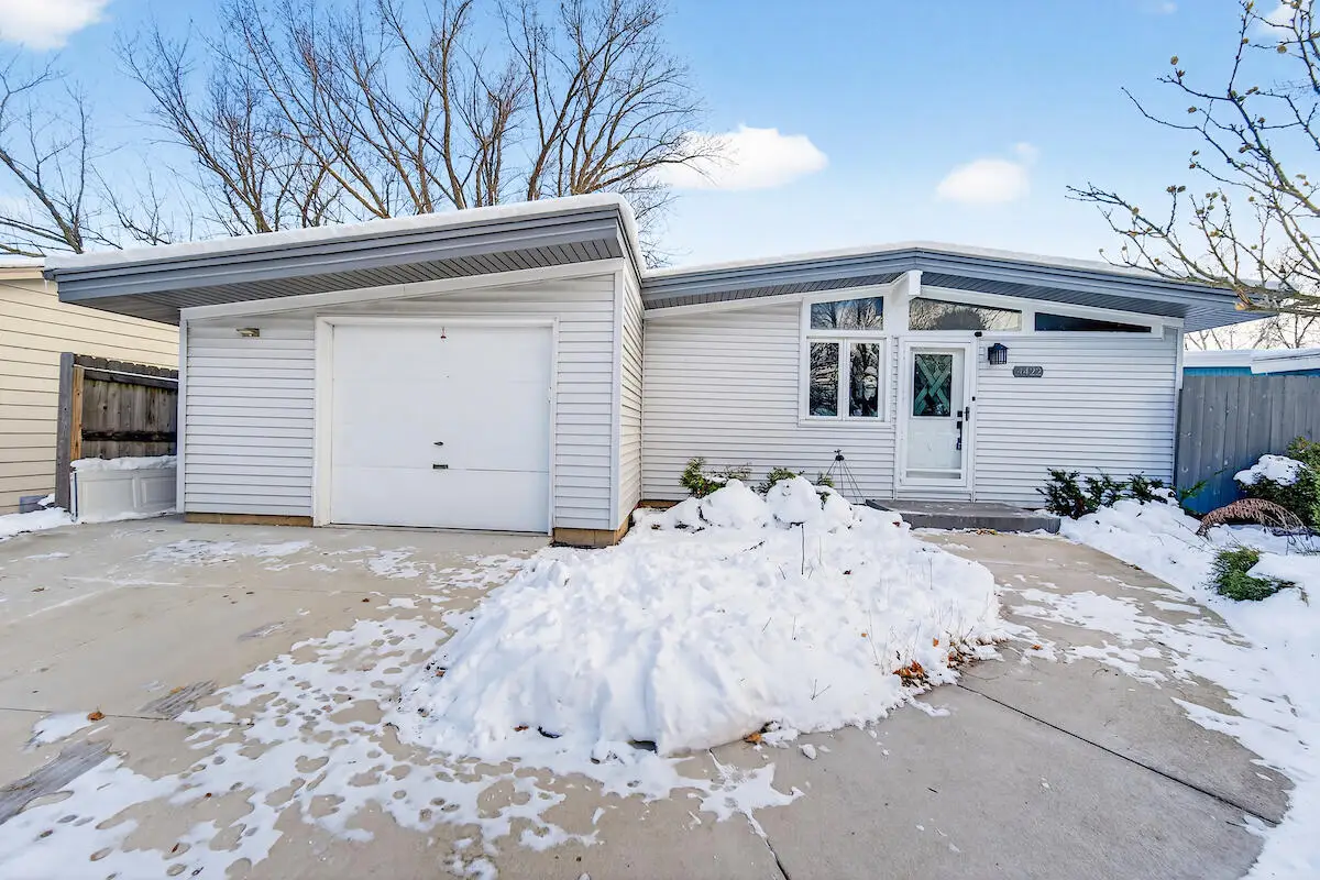 4422 Glenway St, Wauwatosa, WI 53225 - #1