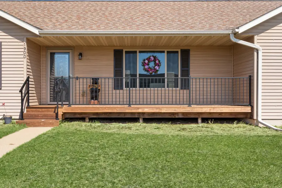 1900 Cedarwood Ave, Sparta, WI 54656 - #2