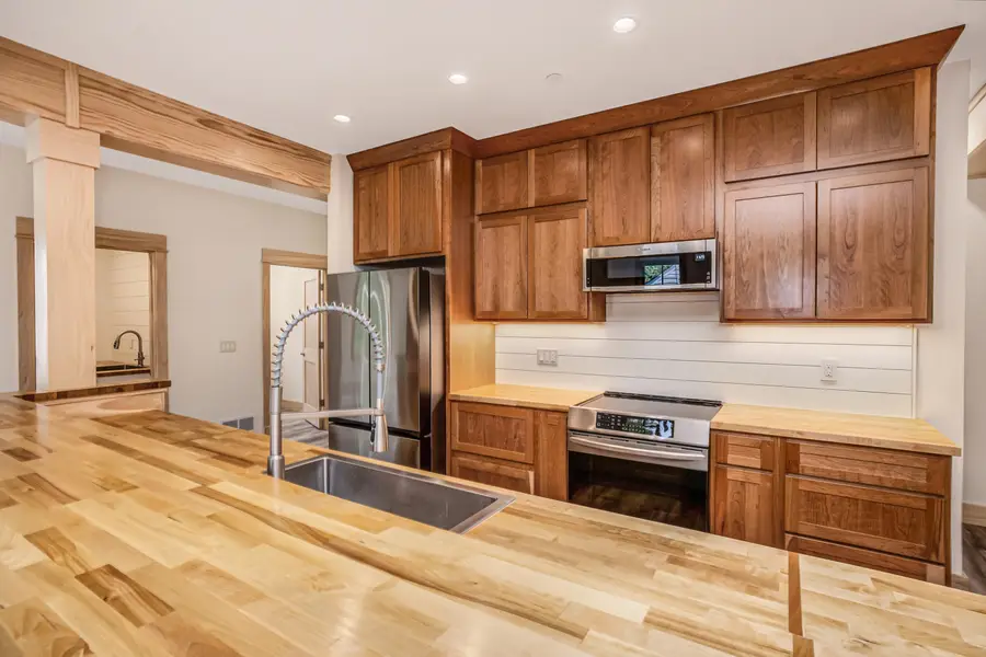 N52W6296-8 Mill St, Cedarburg, WI 53012 - #2