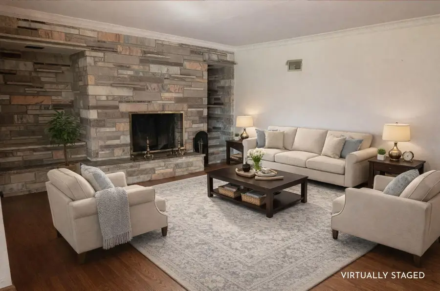 170 N Rolland Rd, Brookfield, WI 53005 - #3