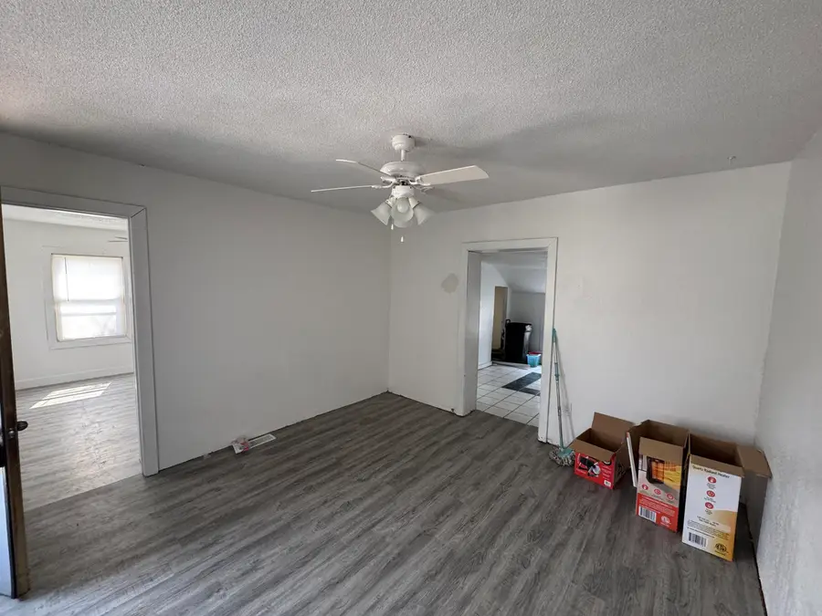 1146 Grand Ave, Racine, WI 53403 - #2