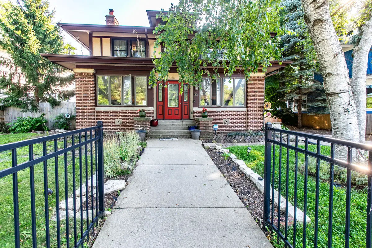 2915 Washington Ave, Racine, WI 53405 - #1